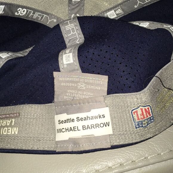 Michael Barrow Seattle Seahawks stretch NFL Cap - Picture 4 of 5